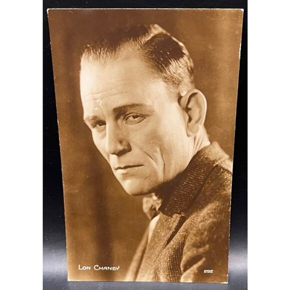 1920's French Lon Chaney Postcard Exhibit London After Midnight, Phantom Opera - Picture 1 of 3